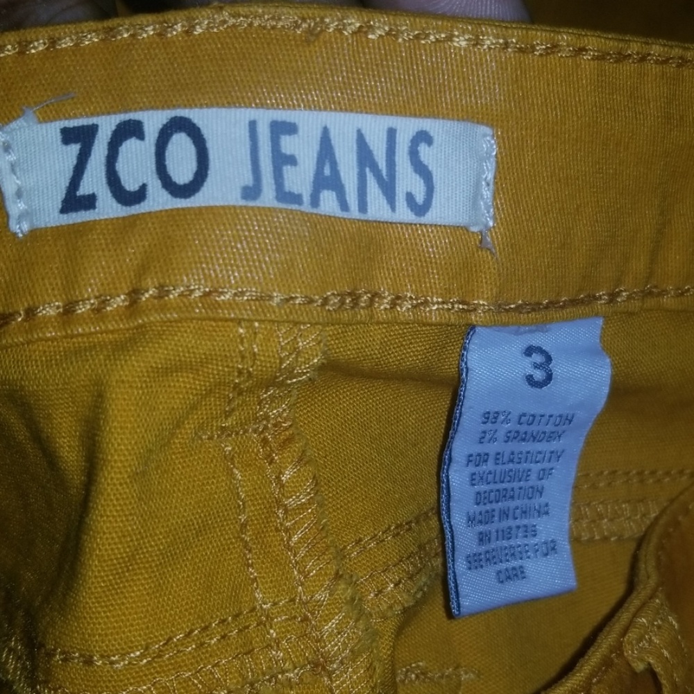 Beautiful Gold Color Pants - Picture 2 of 2